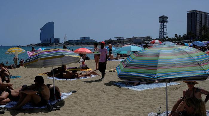 Europe braces for prolonged heatwave as temperatures approach 40°C