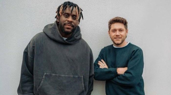 Niall Horan reacts to Myles Smith debut studio album