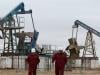 Oil gains after selloff, awaits progress on Hormuz flows
