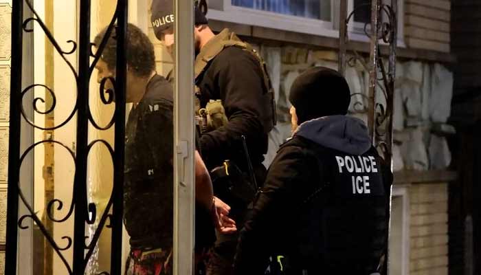 ICE agents conduct an arrest as part of Trumps wide-ranging immigration crackdown in Chicago, Illinois, January 26.— Reuters/File
