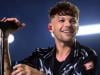 Louis Tomlinson excites fans with live rendition of One Direction song