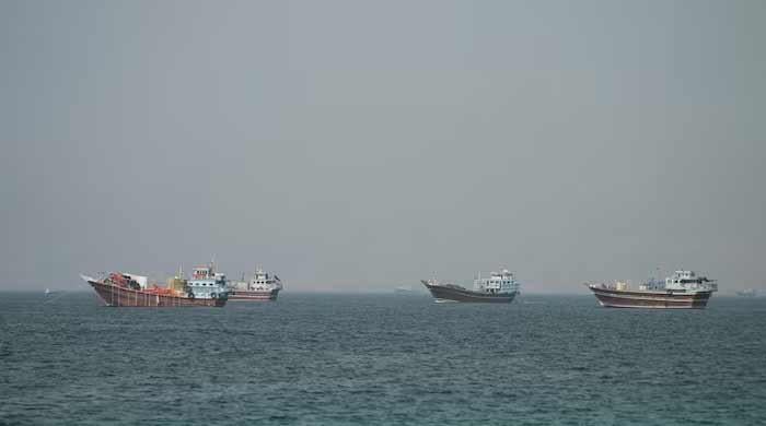 Oil down 2% amid resumption of Hormuz shipments even as vessel hit near Oman