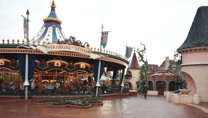 Record heat forces Disneyland Paris to close attractions amid red alert warnings