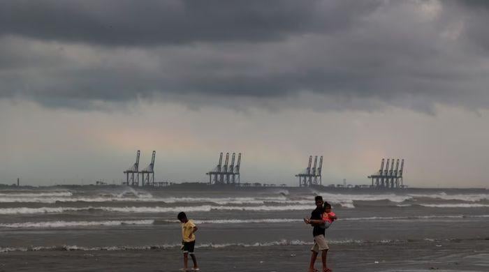 Karachi likely to see morning and night drizzle