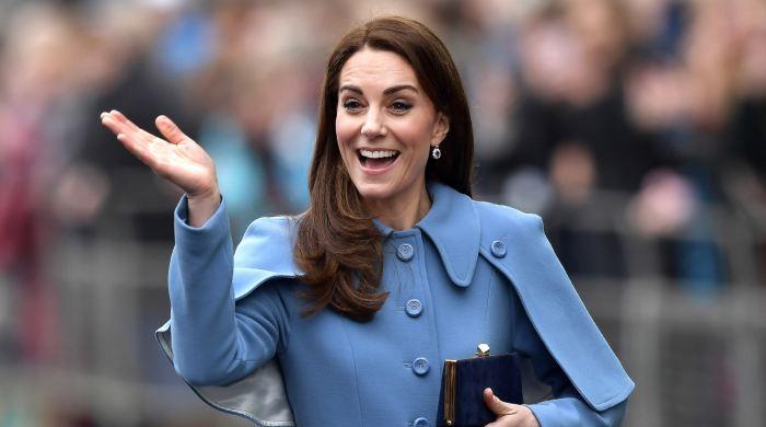 Princess Kate hides pain behind new smiling photo
