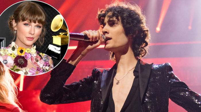 Sombr gets into panic mode after losing Taylor Swift's gift