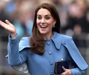Princess Kate hides pain behind new smiling photo