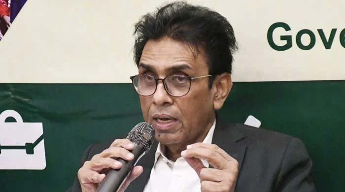 MQM-P holds consultation on budget strategy, urban Sindh development