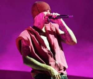 Justin Bieber to pass ‘Swag' tour?