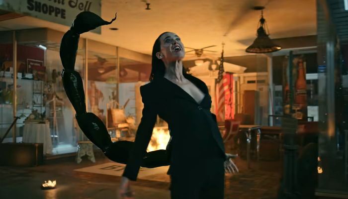 Katy Perrys new song ‘Watch It Burn fails miserably