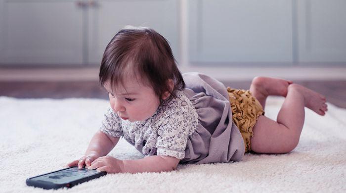 Hidden effects of screen time on babies every parent should know about