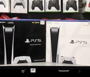 PlayStation to end physical game disc production by 2028