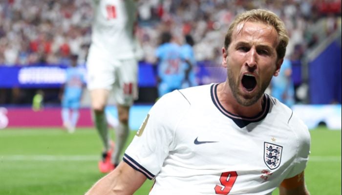 Harry Kane surpasses Pele, solidifies position in Golden Boot race