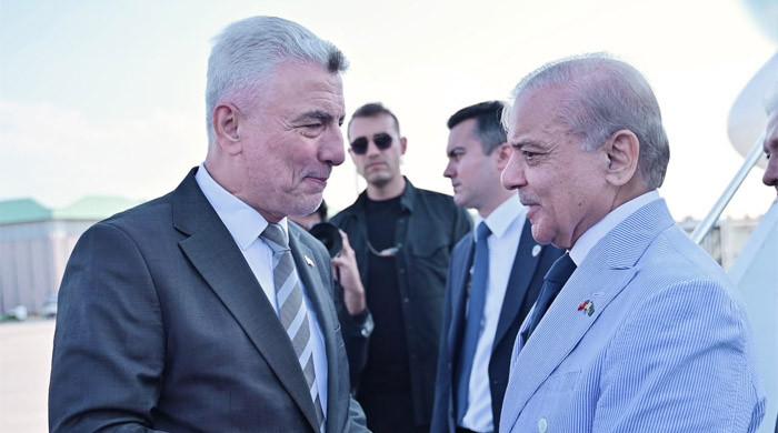 Shehbaz arrives in Istanbul for talks with Erdogan on ties and regional security