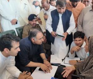 State minister holds ‘Khuli Kachehri' in Jhelum to address public grievances