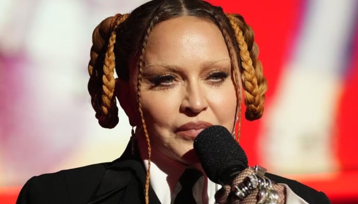The singer was forced to pull out due to safety concerns