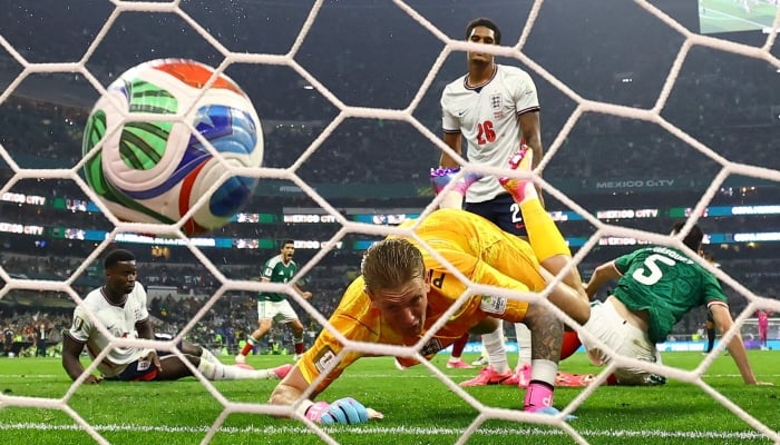 Mexicos Julian Quinones scores their first goal past Englands Jordan Pickford during the Fifa World Cup 2026 Round of 16 Mexico against England match, Estadio Azteca, Mexico City, Mexico, July 5, 2026. — Reuters