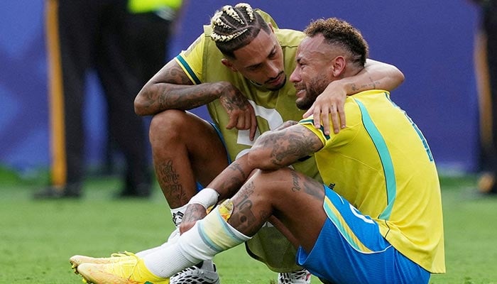 Brazils Neymar and Raphinha look dejected after the match as Brazil are eliminated from the World Cup 2026 after losing to Normay in Round of 16 at New York New Jersey Stadium, East Rutherford, New Jersey, US, July 5, 2026. — Reuters