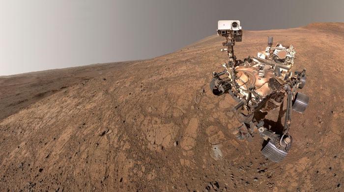 Nasa rover takes a closer look at organic carbon on Mars