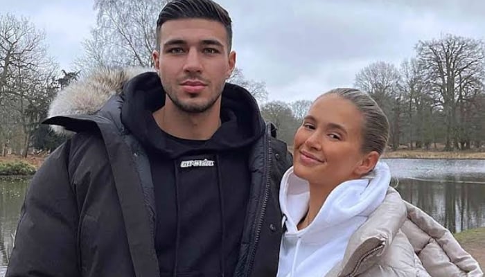 The duo, both 27, enjoyed a romantic dinner at the five-star hotel after a star-studded day at Wimbledon together