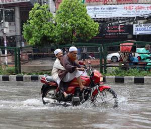 Floods in Bangladesh kill 44, leave over a million stranded