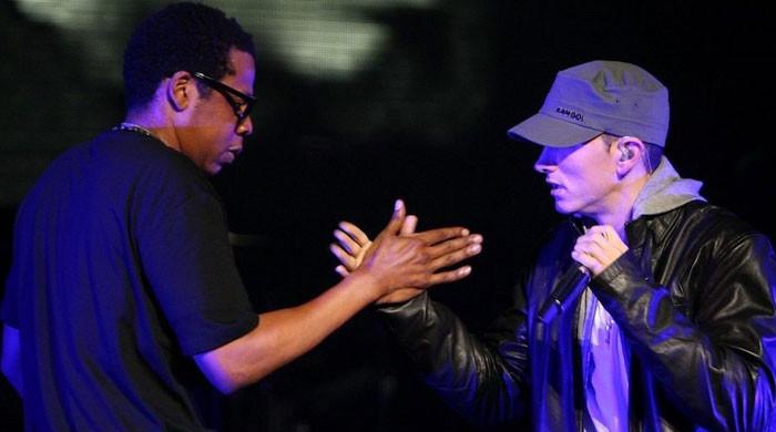 Eminem, Jay-Z excite fans with live 'Renegade' duet: ‘Legends'