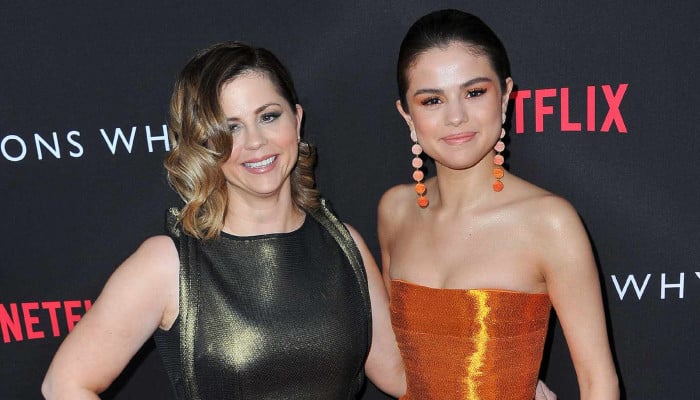 Selena Gomez's mom slams fans' â€˜trash' comments