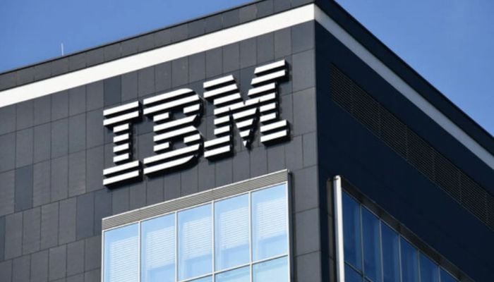 IBM plummets to worst single-day loss in over 5 decades after early earnings