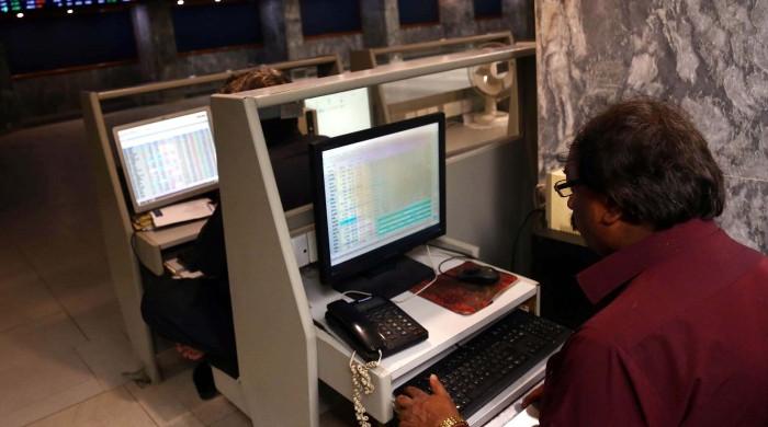 PSX gains as oil stabilises, earnings season comes into focus