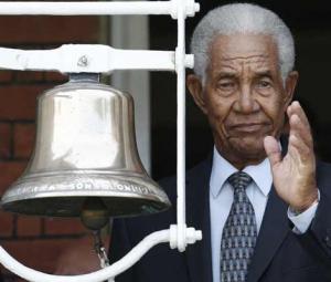 Tributes pour in for cricket great Sobers after death at 89