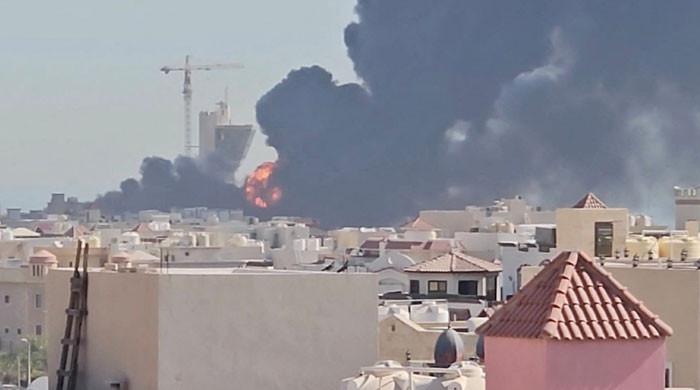 Iran attacks Bahrain and Kuwait, where power, water plant alight