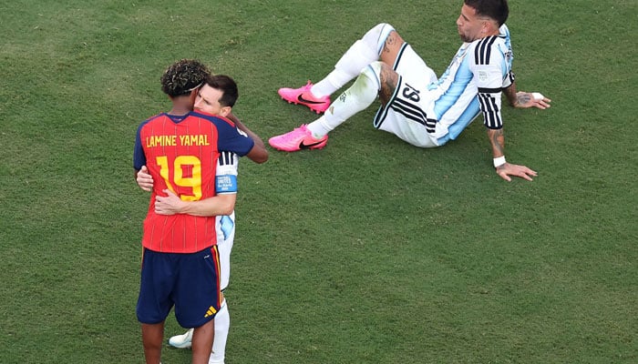 Lionel Messi of Argentina and Lamine Yamal of Spain embrace after the Fifa World Cup 2026 Final match between Spain and Argentina at New York New Jersey Stadium on July 19, 2026 in East Rutherford, New Jersey. — Reuters