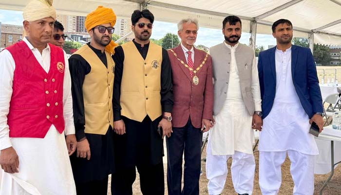 London makes history with first-ever Nezabazi competition 8 — Reporter