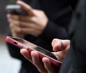 French parliament backs social media ban for children under 15
