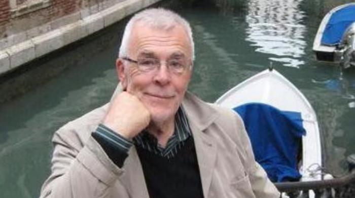 Brian Potter dies: 'Rhinestone Cowboy' producer, songwriter was 87