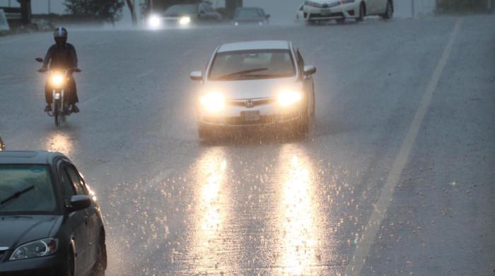Karachi gets rain as PMD warns of more showers across southern and central Pakistan