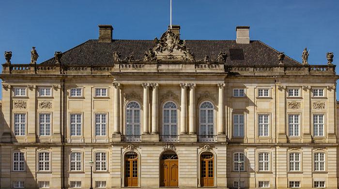 Royal love story faces trouble as feud breaks out behind Palace doors
