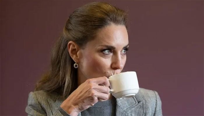 Princess Kate’s surprise high-five earns her a loving handwritten note