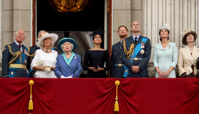 King Charles team reaches out to William for historic Harry reunion