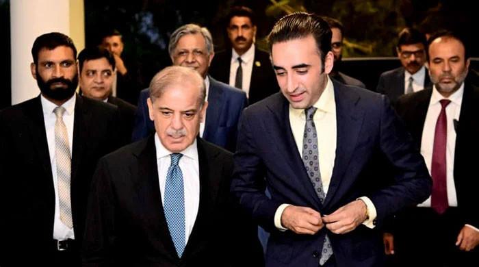 PPP, PML-N hold reconciliatory meeting following message from Islamabad