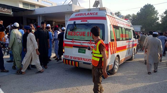 15 martyred as suicide bomber targets Swat police station
