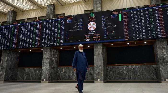 PSX stages sharp recovery on US-Iran deal hopes, decline in global oil prices
