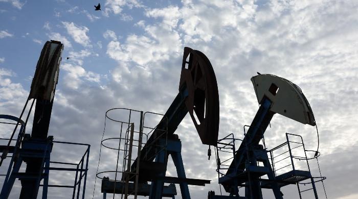 Oil prices slip as Iran-Oman talks fuel hopes for US-Iran peace deal