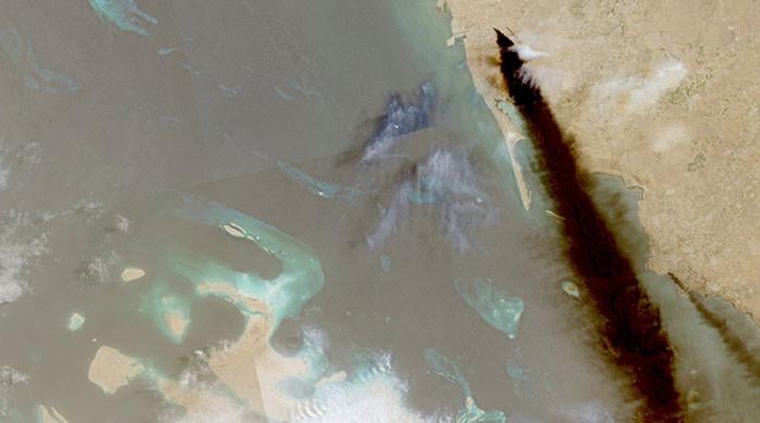 Yemen's Houthis claim attack on Saudi oil refinery in Jazan