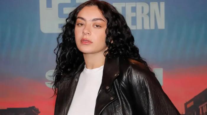 Charli XCX rushes to help fan in emergency during mid-show 