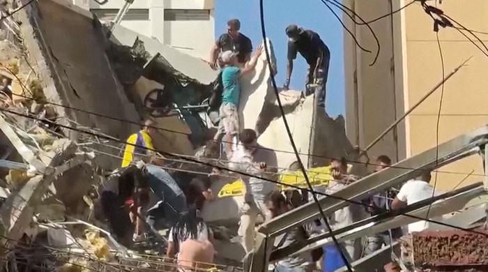More than 100 killed after powerful earthquake hits western Colombia