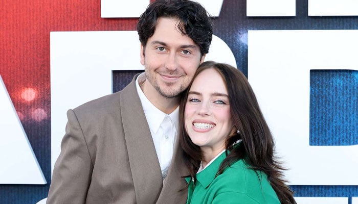 Billie Eilish goes incognito during rare outing with boyfriend Nat Wolff