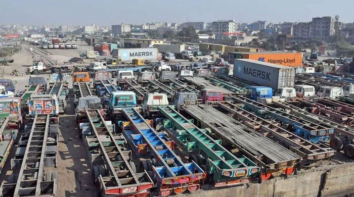 Goods transporters to continue strike after talks with govt 'fail'