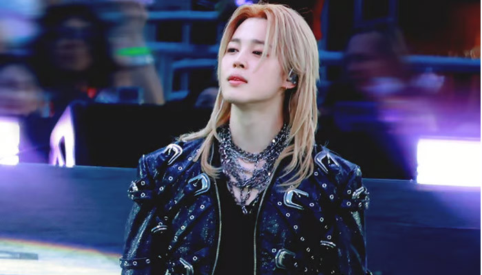 BTS' Jimin Steals Hearts with Heartwarming Surprise for Young Fan at 'ARIRANG' Concert