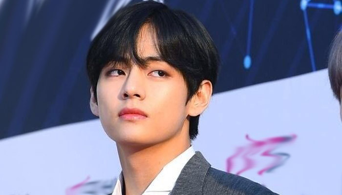 BTS's V Leaves Fans in Stitches After Epic Dance Fail at ARIRANG World Tour